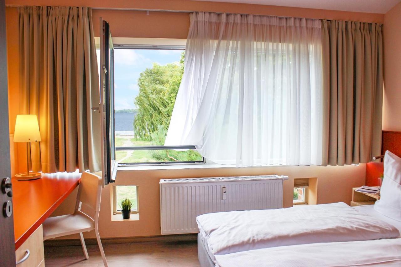 Prima Inn Ferienwohnungen Sonnenufer Am Ruppiner See Neuruppin Exterior photo